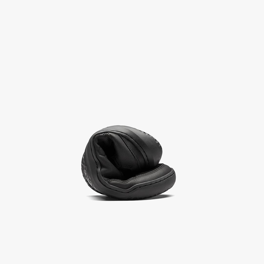 GOBI SNEAKER LEATHER OBSIDEAN (MENS)