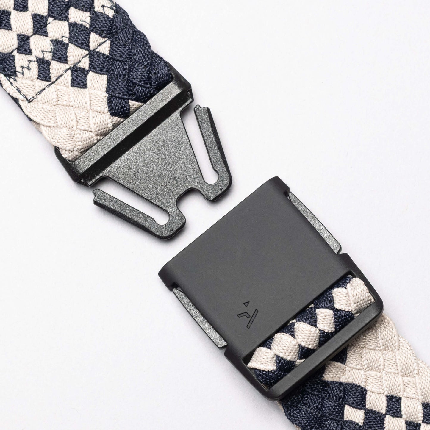FUTUREWEAVE Oat/Navy