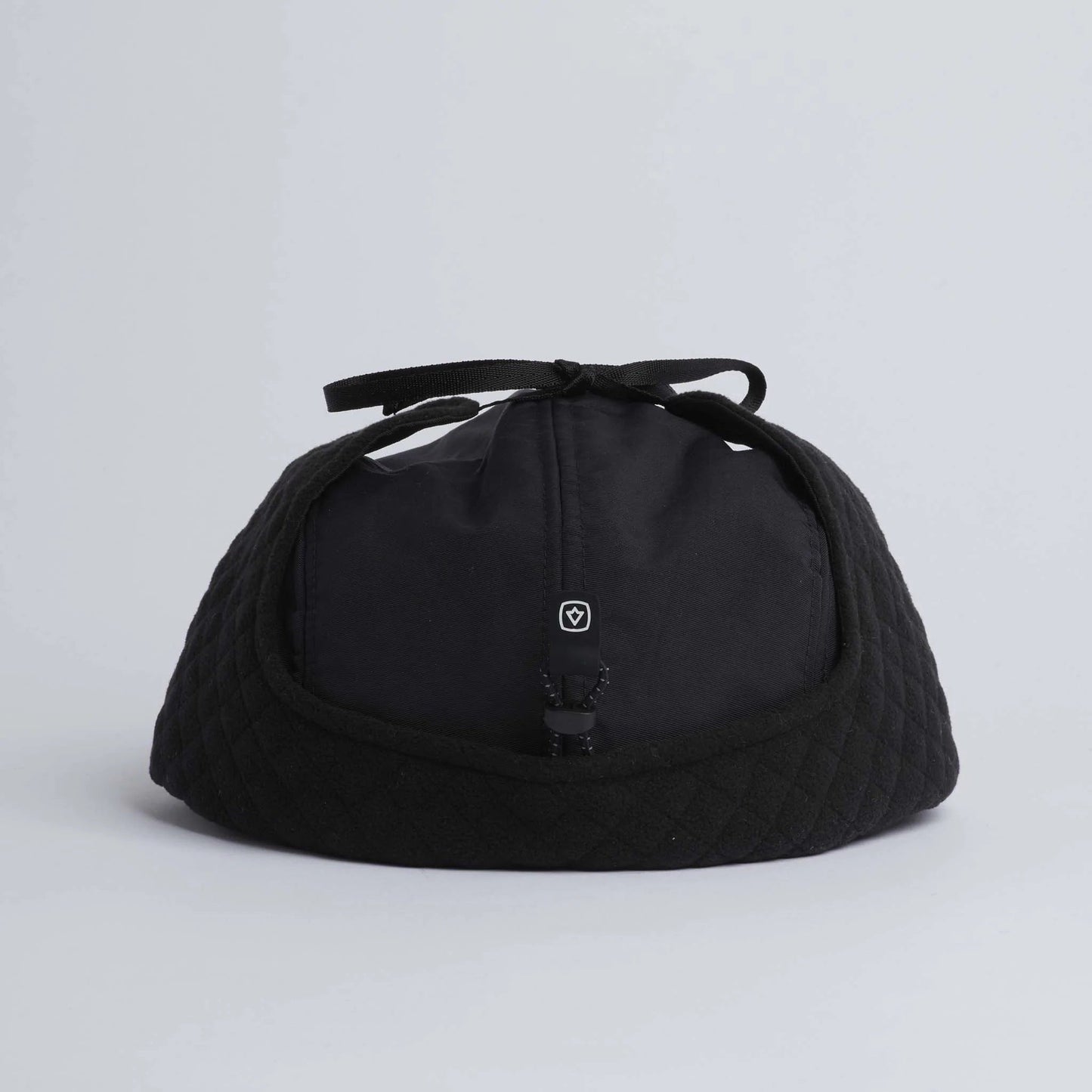 Tracker Black