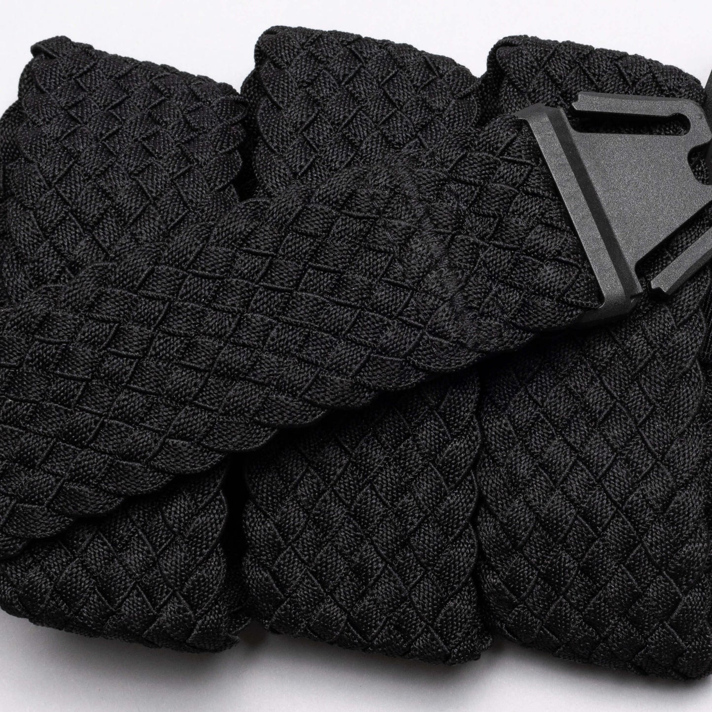 FUTUREWEAVE Black