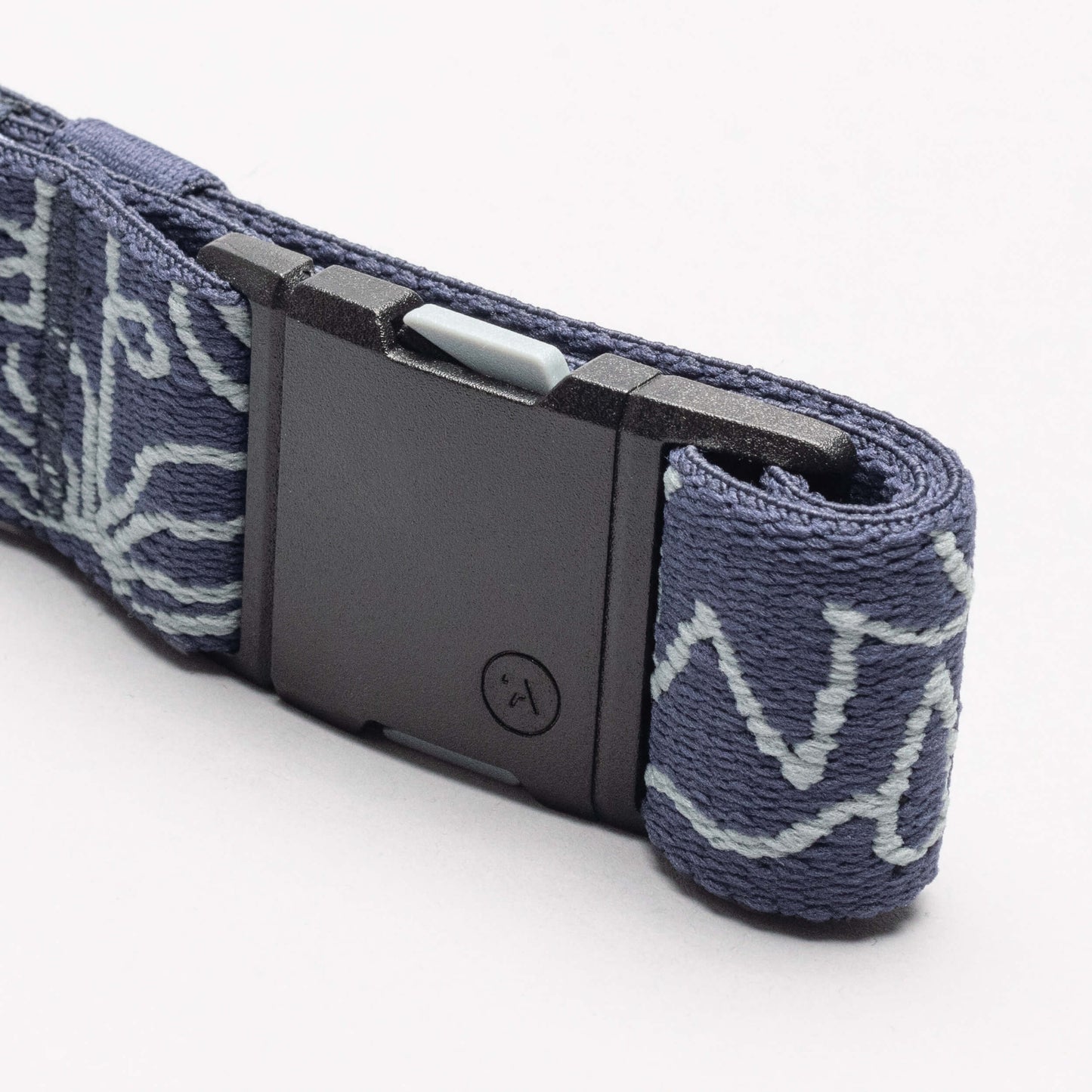 Hannah Eddy Navy A2 - SLIM