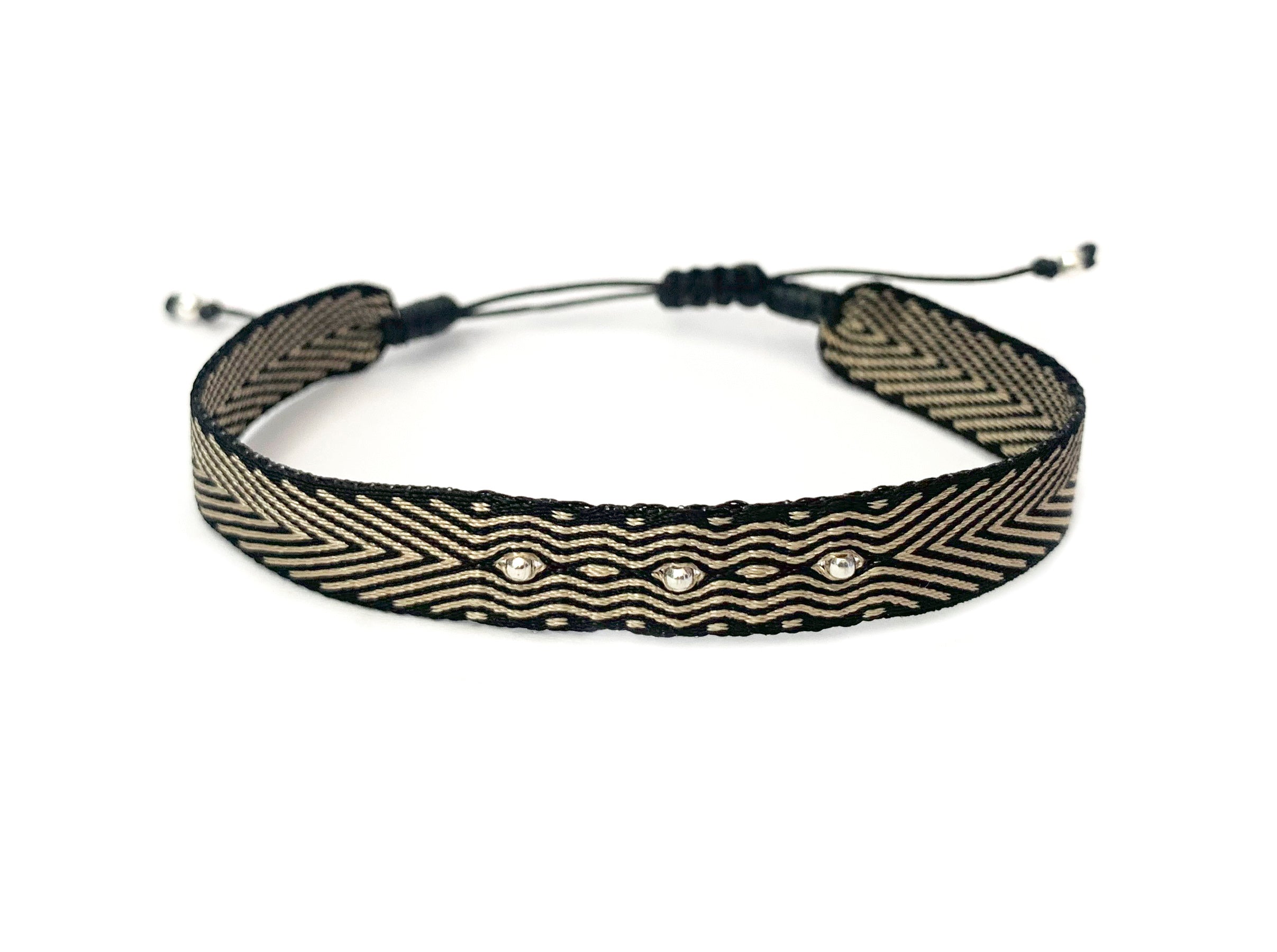 Pulsera telar ancha negra y mostacillas